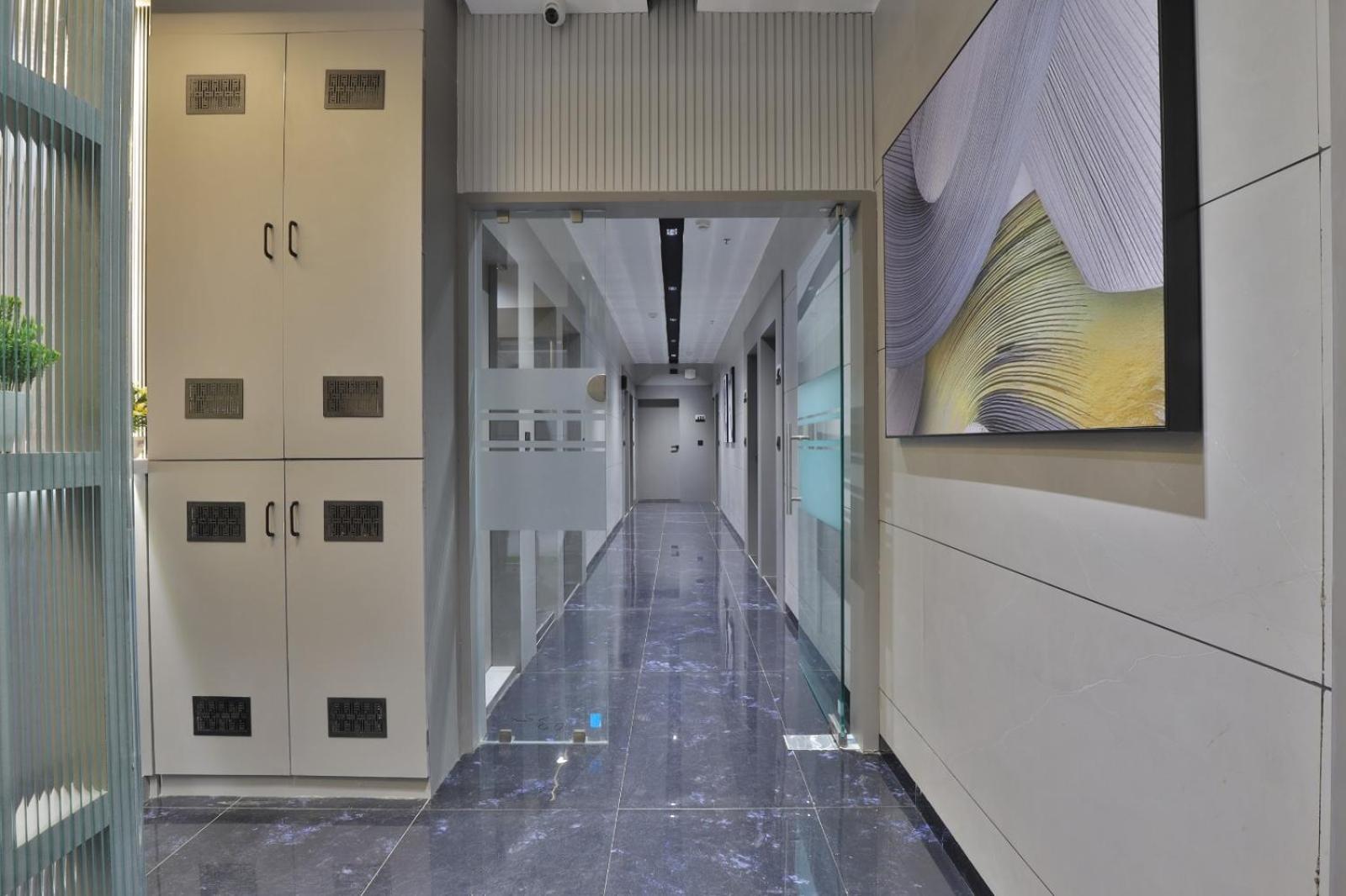 Hotel Legacy Ahmedabad Eksteriør billede